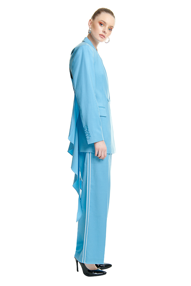 side view of the dress